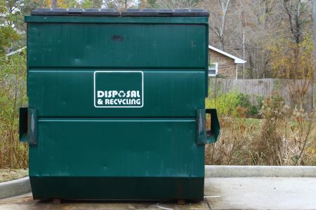 Com dumpster